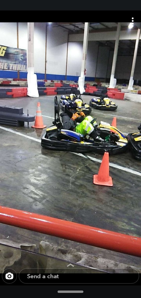 MrDiamond216's tweet photo. I got my lucky pants๐always bring me the W #karting #kartinglife #MrDiamond #kartinglovers https://t.co/bVKjQ7EZhc