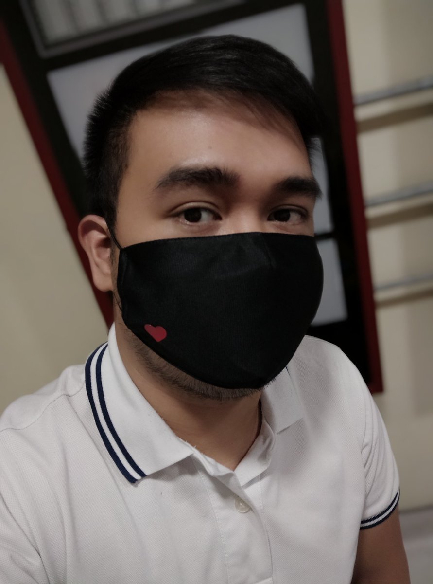 Jan061593's tweet photo. Don't grab my mask 😘
#pogay
#15
#freesingle https://t.co/vkNpUmeu4H