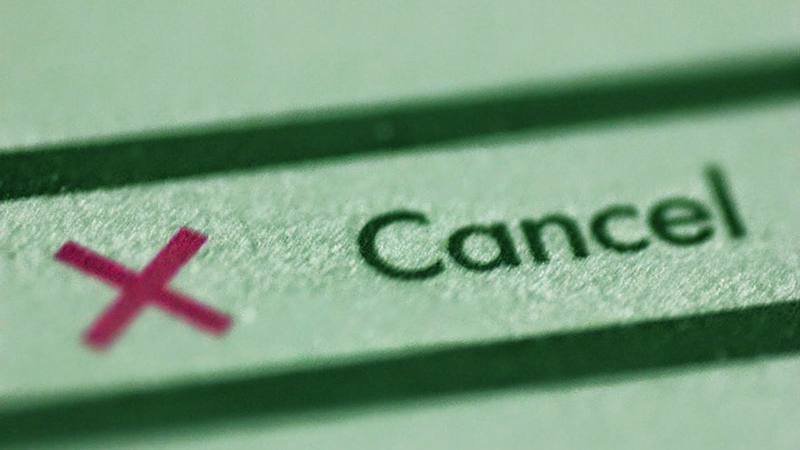 olivessecrets's tweet image. If you're set to leave on a vacation but you or someone in your family falls ill at the last moment, you're probably canceling your vacation. Chances are, too, that you already paid for all or most of your trip.  #flightinsurance #insurance #insuranceclai ourdeer.com/how-to-file-a-…