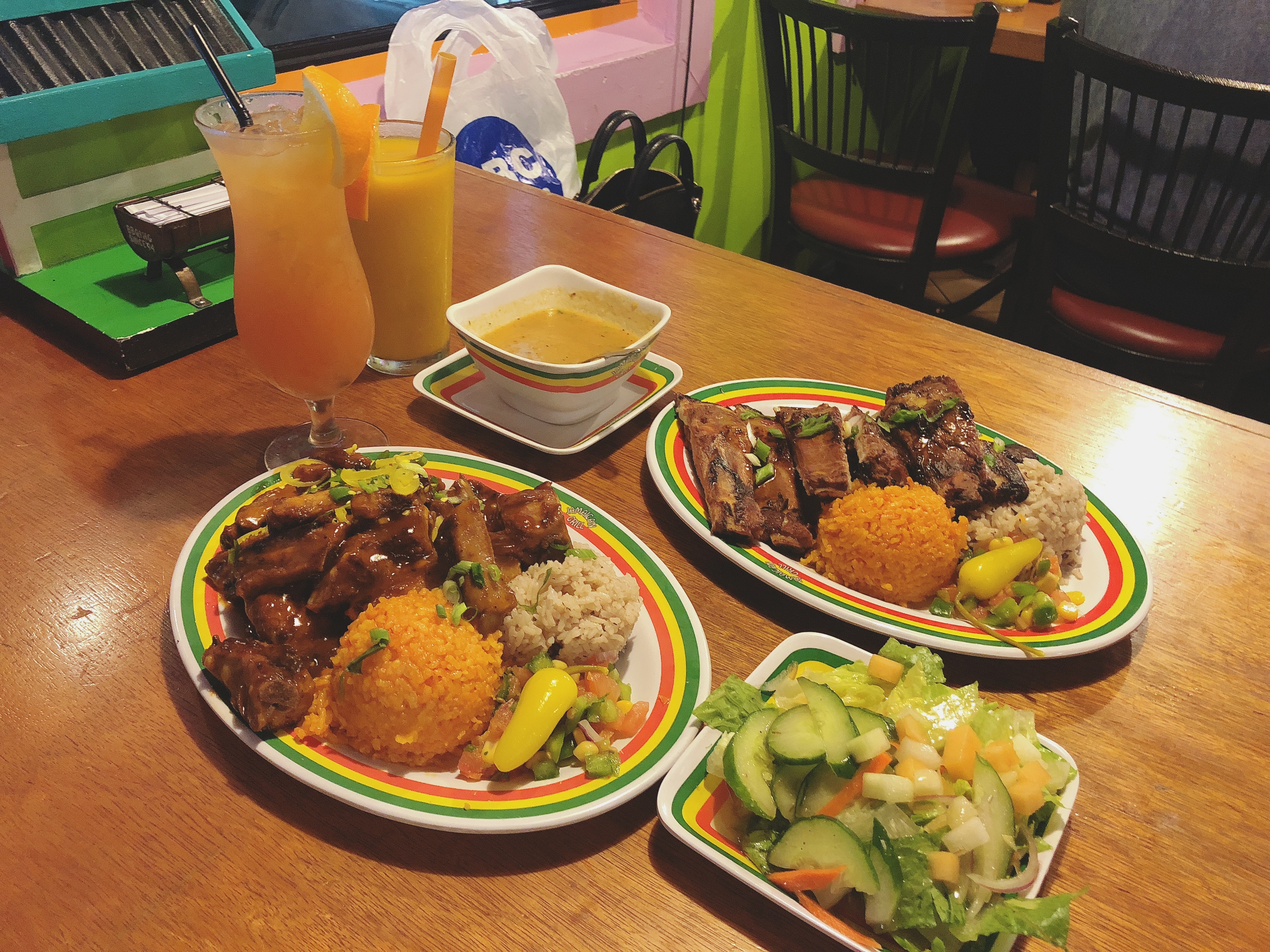 تويتر 日本旅行 Go 海外 على تويتر グアム おすすめグルメ ジャマイカングリル がっつりお肉を食べたい方に オススメ １皿2人前ぐらいの量なので友達とシェアするのもｇｏｏｄ 甘めのソースがかかったja Mango q Ribsは小さいお子様にオススメです