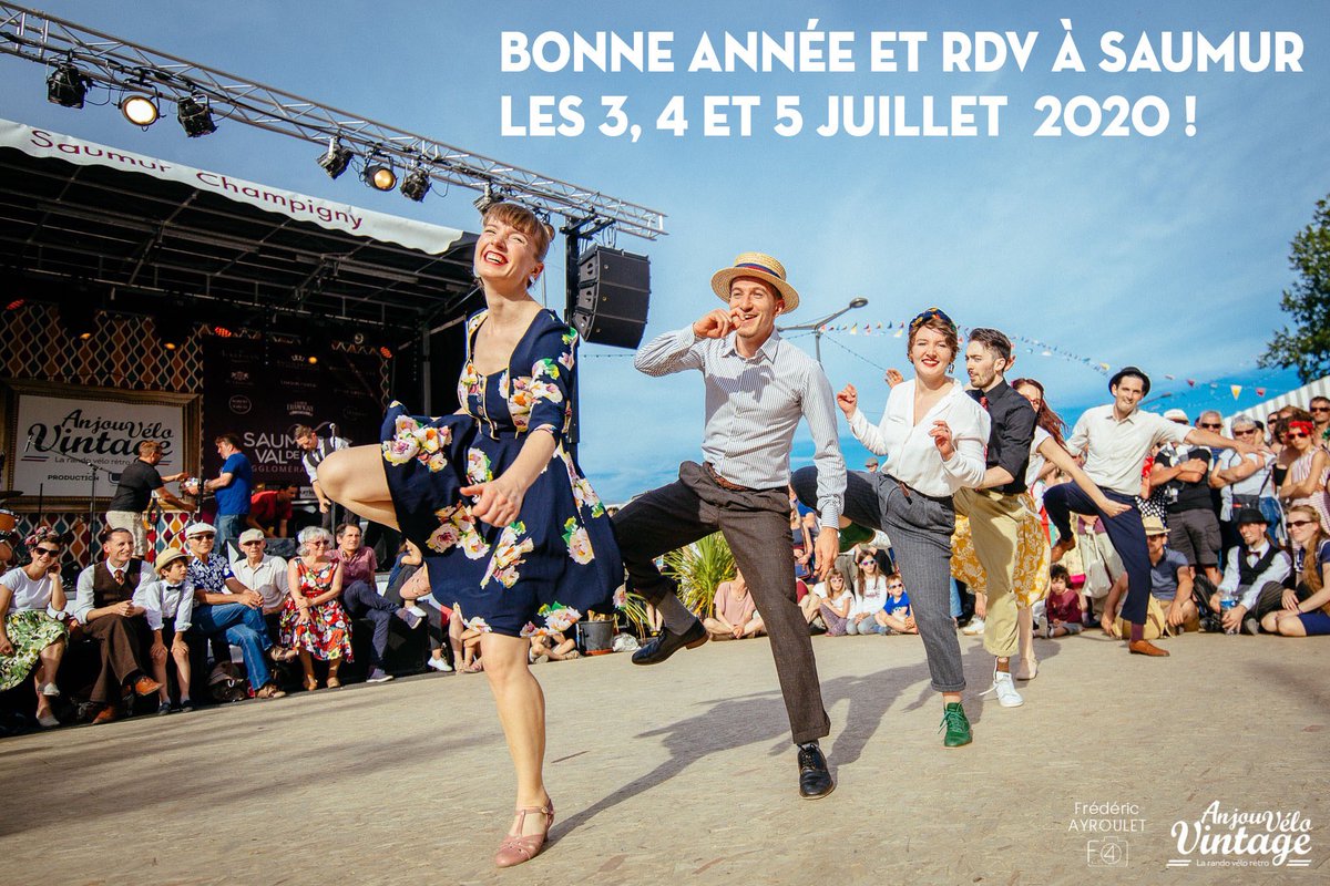 🤩 BONNE ANNÉE 2020 🤩
Toute l'équipe d'Anjou Vélo Vintage vous souhaite une excellente année, remplie de folies vintage !
RDV à Saumur les 3, 4 et 5 juillet pour une nouvelle édition haute en couleurs !
👉 anjou-velo-vintage.com
#AVV20 #anjouvelovintage