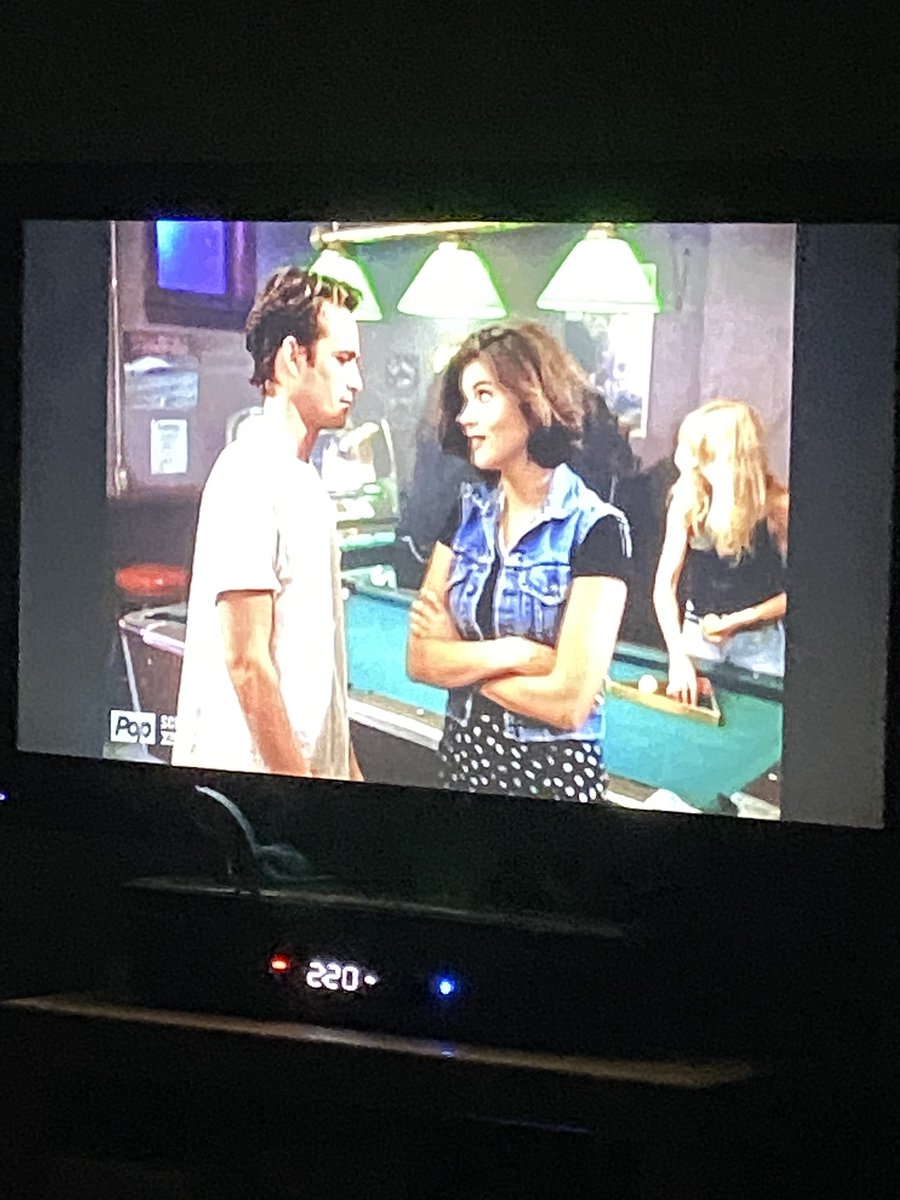 laurabic's tweet photo. @TiffaniThiessen i loved u playin the villain. My fav eps of the show were the ones u were on https://t.co/TdTjY5xPss