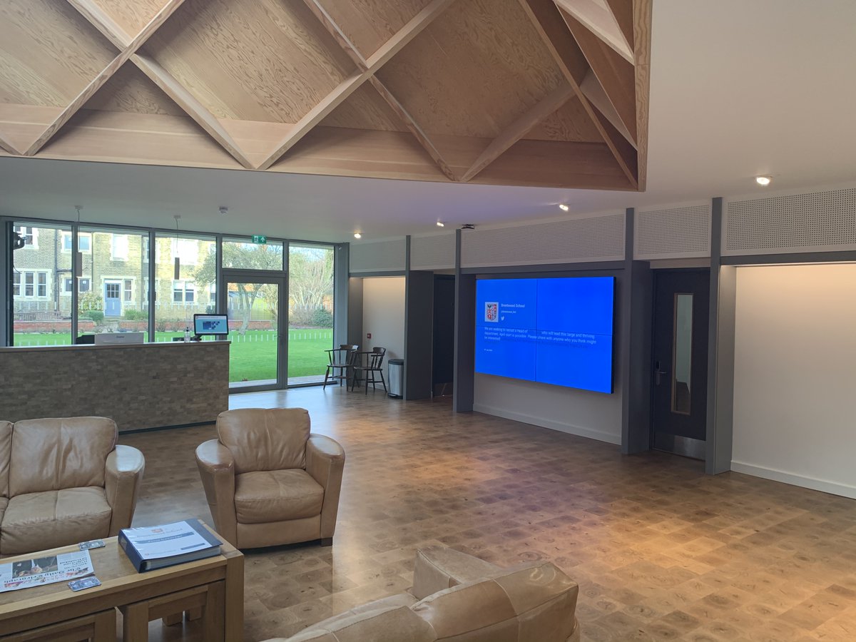 neilemerydotcom's tweet photo. Loving the new video wall at @Brentwood_Sch installed by @justprojectors and @trilbytv looking fantastic. Such a great canvas to welcome visitors and showcase the school as a hub for learning and an outstanding place to be #edtech #switchonyoursignage #avtweeps #digitalsignage https://t.co/MKUGKrJO3j
