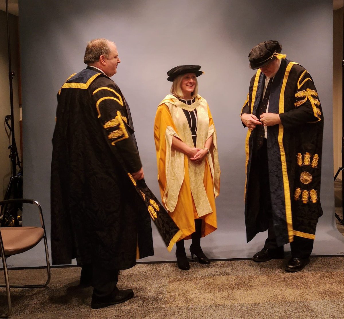 Dr Joanne Fillingham she/her/hers (@jkfillingham) on Twitter photo Humbled & privileged to receive Honorary Degree of Doctor of the University in recognition of my contribution to the #AHPs
Thanks to <a href="/MyBCU/">Birmingham City University</a> & those who nominated me for bestowing upon me this great honour.
#AHPsintoAction #teamCNO #IamBCU Humbled & privileged to receive Honorary Degree of Doctor of the University in recognition of my contribution to the #AHPs
Thanks to <a href="/MyBCU/">Birmingham City University</a> & those who nominated me for bestowing upon me this great honour.
#AHPsintoAction #teamCNO #IamBCU