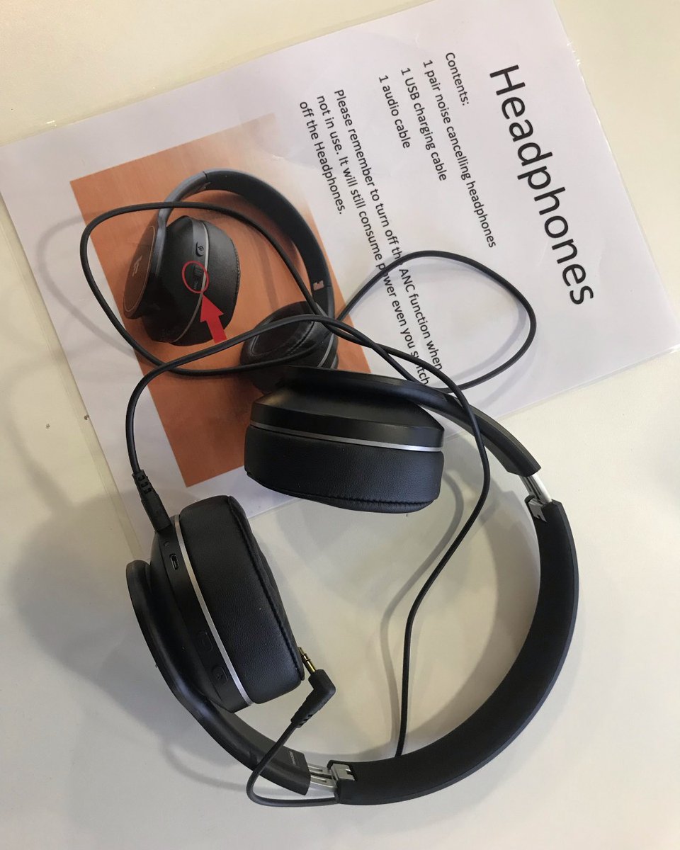 This year you told us you wanted; more PC's, more plug sockets and noise was sometimes an issue. We've added 12 new Macs, more plug sockets and made noise cancelling headphones available to loan. To see even more changes check the link 😍libguides.uos.ac.uk/Yousaidwedid19… #yourcommentscount