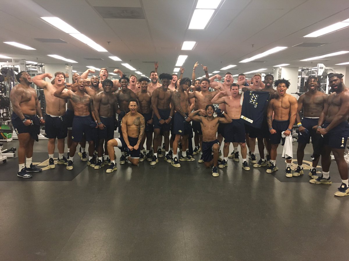 StrengthGT's tweet photo. 7:50am Group Wins The Day! Most Passion, Best Finish! https://t.co/s93ElsjXOQ