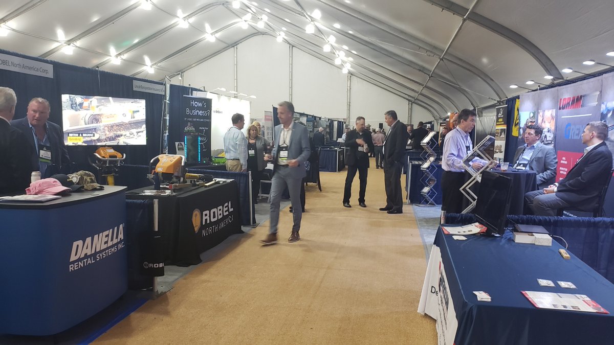 Musselman_Hall's tweet photo. What a fantastic time spent with our customers, vendors, and friends at the #NRC this year in beautiful #Sandiego. Thanks to everyone who joined us this year! #nationalrailroadconvention #railroadcontractor #rail #railroad #railmaintenance #contractor https://t.co/udYPKm2XkM