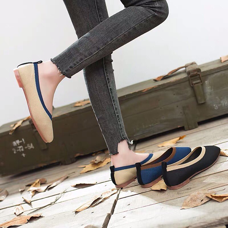 Qalofa1's tweet photo. NewArrival #Aesya for wide feet 😁
Do visit our main store https://t.co/ezRFgImp2c https://t.co/cAH0DN7UJn