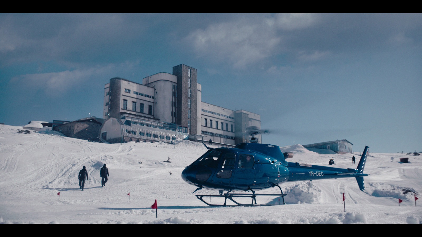 Alex Rider TV В X: „Point Blanc Academy: Come For The Views. Stay.
