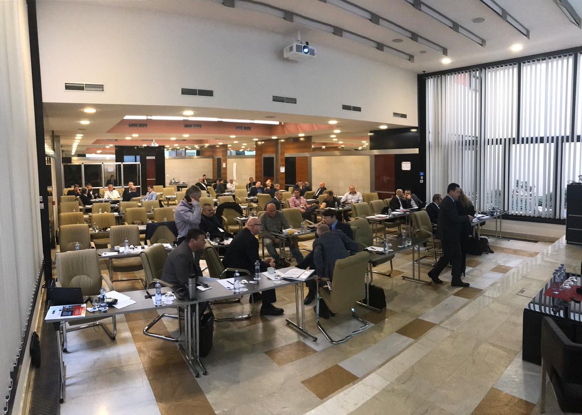 PROS4_coe's tweet photo. WORKSHOP sessions- Participants divided into groups to discuss national scenarios presented . They will exchange the results immediately after during the panel. #NFPT_CZE โฝ๏ธ๐ฎ๐ผโโ๏ธ#PROS4+ https://t.co/OArMiKfBlw
