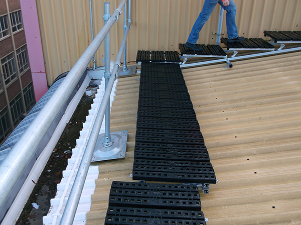 RoofEdgeFab's tweet photo. Watch our video to see how our #rooftop #walkway system can provide safe access on roofs in #Scotland https://t.co/ATzjKQJBOW https://t.co/FxdDelwoWq