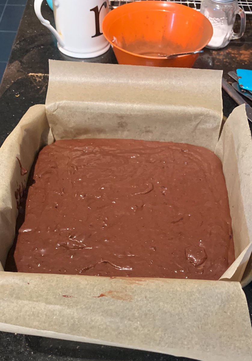 Rob_C_Allen's tweet image. 🤔 what’s #baking today. Chocolate Brownies and Ginger Snaps
