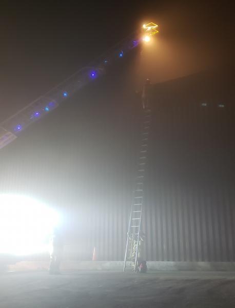 CDNPosts's tweet photo. Walls Work: 3 Illegal Aliens Captured While Stuck at Top of Border Wall 
SAN DIEGO — Due to the vigilance of several Border Patrol agents, three people were ... https://t.co/OFo1OAAGpP #featured #illegalaliens #illegalimmigration #theborderwall https://t.co/bItxj9nc7n