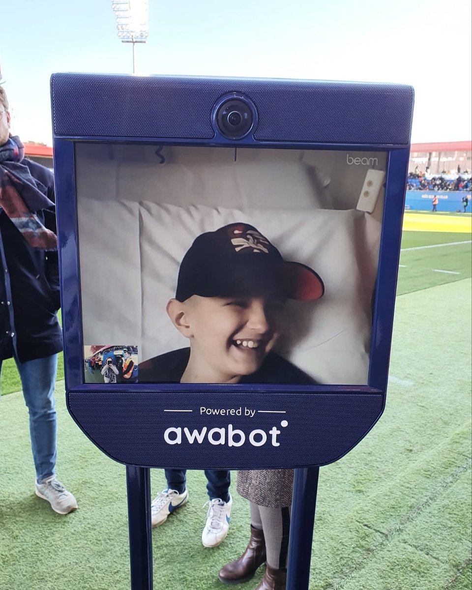 AbidalFound's tweet image. Use your smile to change the world, don’t let the world change your smile✨

#ROBOTPOL #smile #motivation #dreamscometrue #barca #fcbarcelona  #inspiration #love #solidarity #values #life #charity #dreams #children #everythingbeginstoday #ericabidal