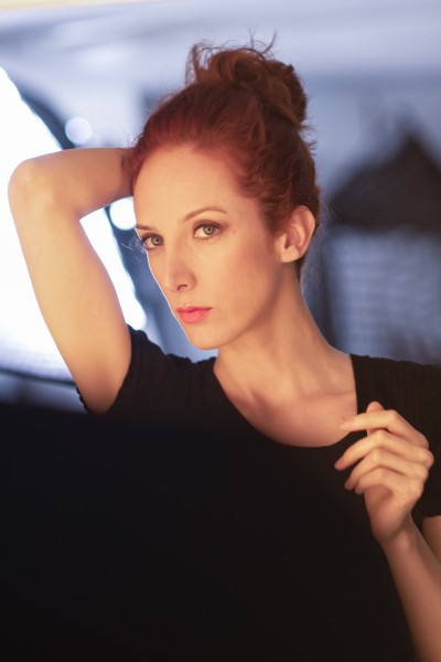 Año nuevo lleno de curro. 🌟Felices de anunciar esta noticia. Nuestra representada  
<a href="/rebecasala/">Rebeca Sala</a>
 se incorpora al rodaje de #HIT , nueva serie para #Tve producida por @grupo_ganga 
<a href="/rtve/">RTVE</a>

A por todas!! 🎞 
<a href="/seriesrtv/">RTv series</a>

#RebecaSala #Actriz #NaraTalent