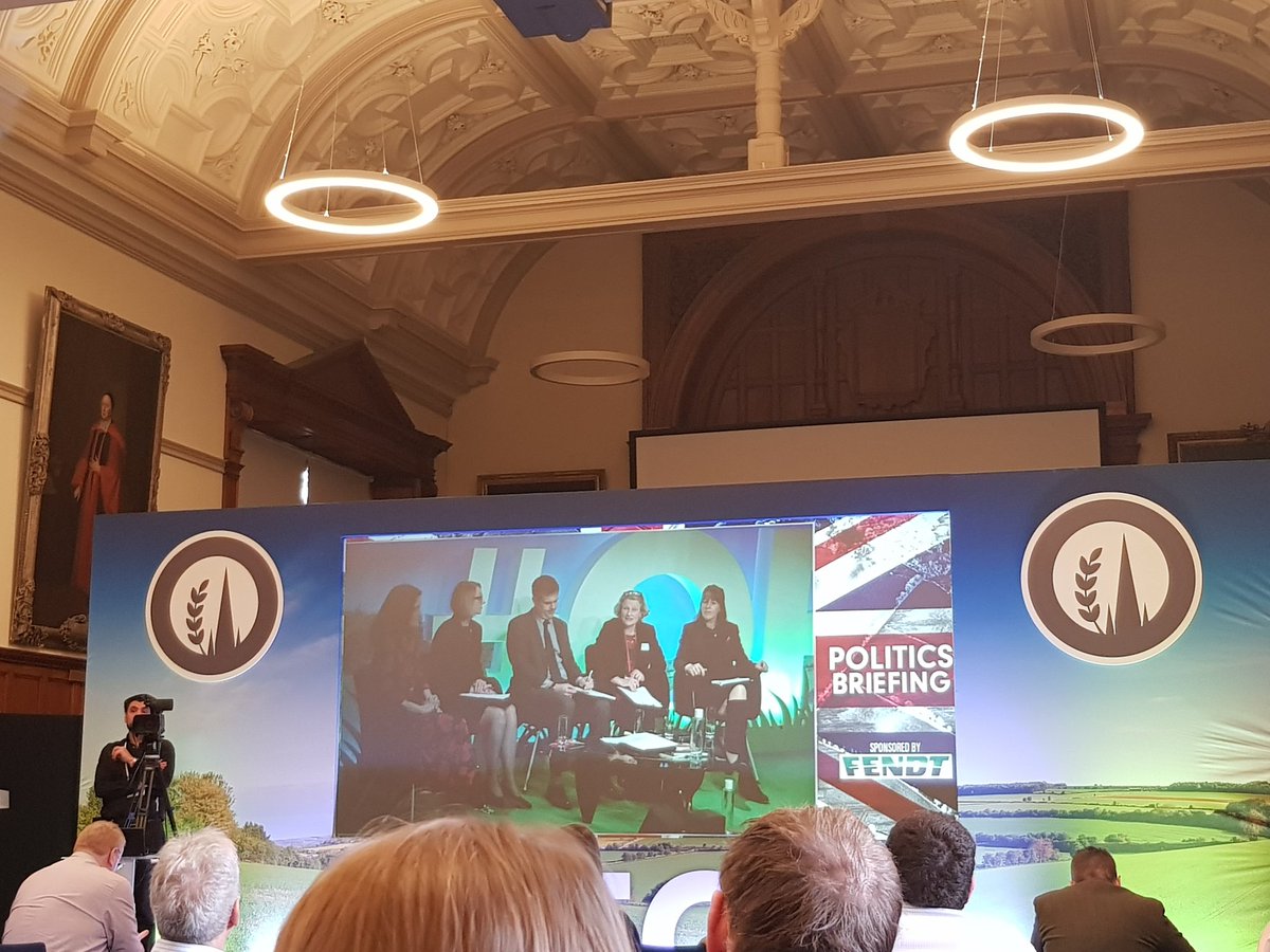 Friends of the Earth CEO:

'There isn't a solution unless we involve farmers' 

<a href="/CraigBennett3/">Craig Bennett</a> <a href="/oxfordfarming/">Oxford Farming Conference</a> #ofc2020