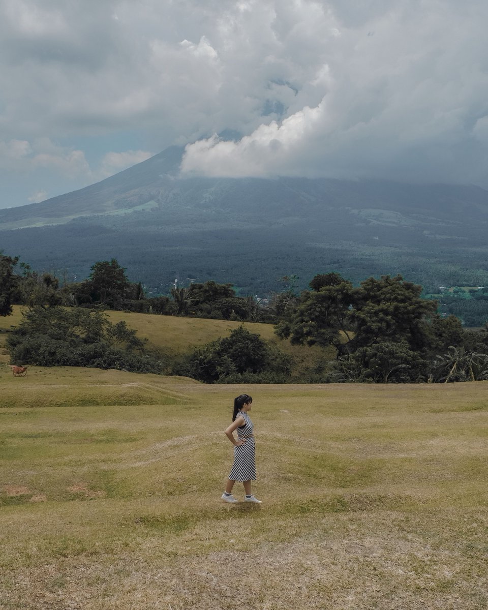 cci_arceo's tweet photo. 𝗝𝗨𝗡𝗘 𝟮𝟬𝟭𝟵: Finally met #MtMayon in #Albay #Legazpi!! Don't know why but I'm always attracted to volcanoes, active or not I'd like to see a new one again! https://t.co/0K3X5gr4C4