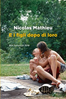 LibriMondolibri's tweet photo. #oggileggiamo #8gennaio - E I FIGLI DOPO DI LORO - N. Mathieu - @MarsilioEditori - Lorena, agosto 1992. L’estate in cui i tre ragazzi si incontrano è quella del primo bacio, delle prime canne, dei Nirvana nelle orecchie e delle corse in Bmx intorno al lago... #libri #booclub https://t.co/QH7jn9elFH