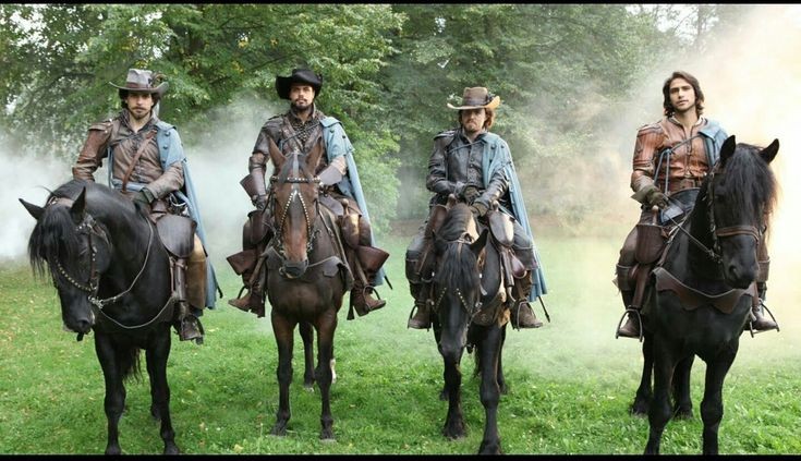tracymarshall06's tweet photo. @sandmartjo @Jo_Lloyd8 Good morning....hope you both are well.
HorsesForHumpDay https://t.co/76hagKJapS
