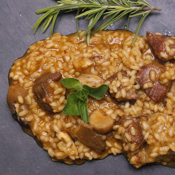 Salamero13's tweet photo. 😍¡Saborea nuestro impresionante #menú semanal del 7 al 10 de Enero por tan solo 15,90€ IVA Incluido !😍
¡Te esperamos! ☎ 876 64 25 05 ☎ #Zaragoza #gastronomia https://t.co/gAdGbt42CW