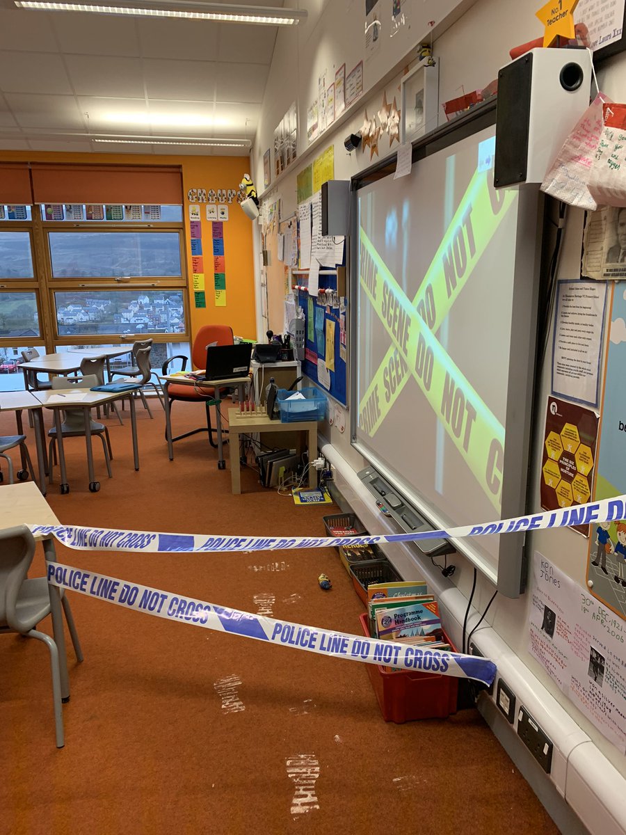 bhvcprimary's tweet photo. BREAKING NEWS! Year 4 have had to call in the police to investigate a most heinous crime! Almost all of Mr Booth’s minions have been stolen! We will post updates as we make progress with the case. If you have any information that may help our enquiries please get in touch! https://t.co/Ci1360Oucx