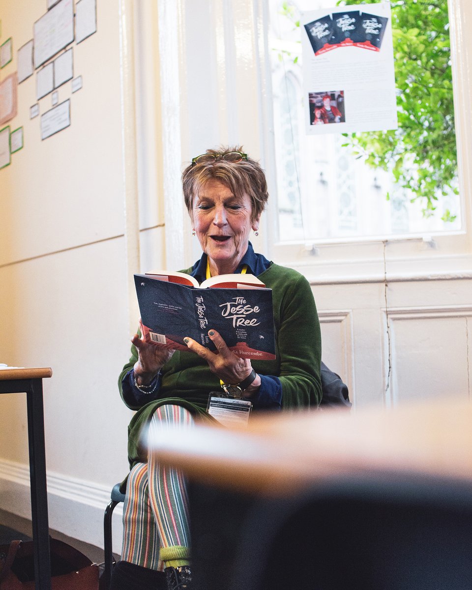 HerefordCS's tweet photo. Local author @lindahurcombe visited Hereford Cathedral School pupils yesterday, to talk about her new teen novel, The Jesse Tree. Many thanks to Linda and @OrphansPublish for taking the time out to visit us at HCS.
#HCSlibrary #HCSEnglish @HCSHead https://t.co/f4gc74aDJo
