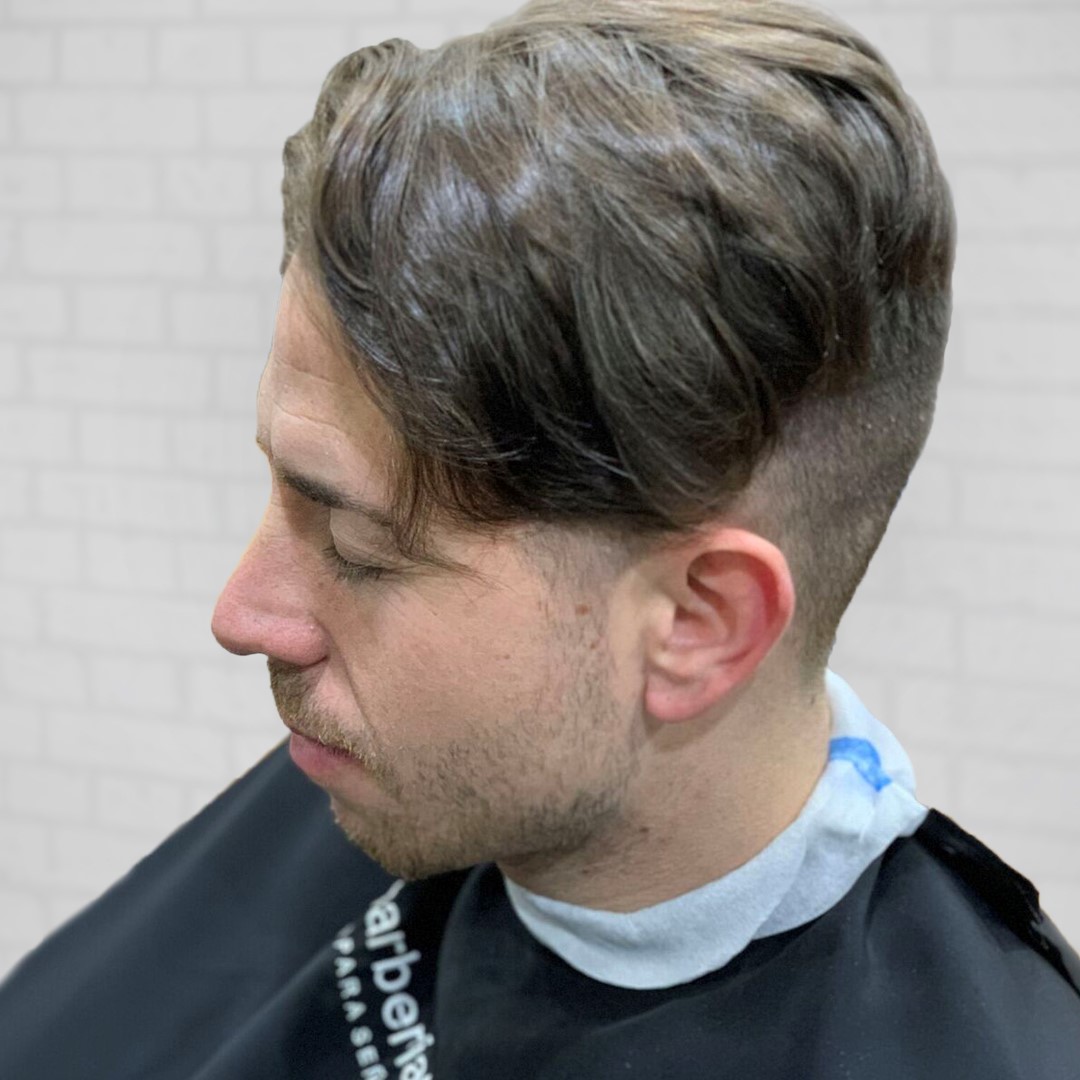 _labarberia_'s tweet photo. Nuestros chicos también se arreglan. Y tú, ¿cuándo te toca pasar por la peluquería para un cambio de look?

Ven a nuestras barberías pidiendo cita por teléfono.

📍La Algaba 955 186 459
📍Tomares 955 188 890
📍Carmona 954 037 355
📍Sevilla Este  854 708 210 https://t.co/yQ2b5aAMmk