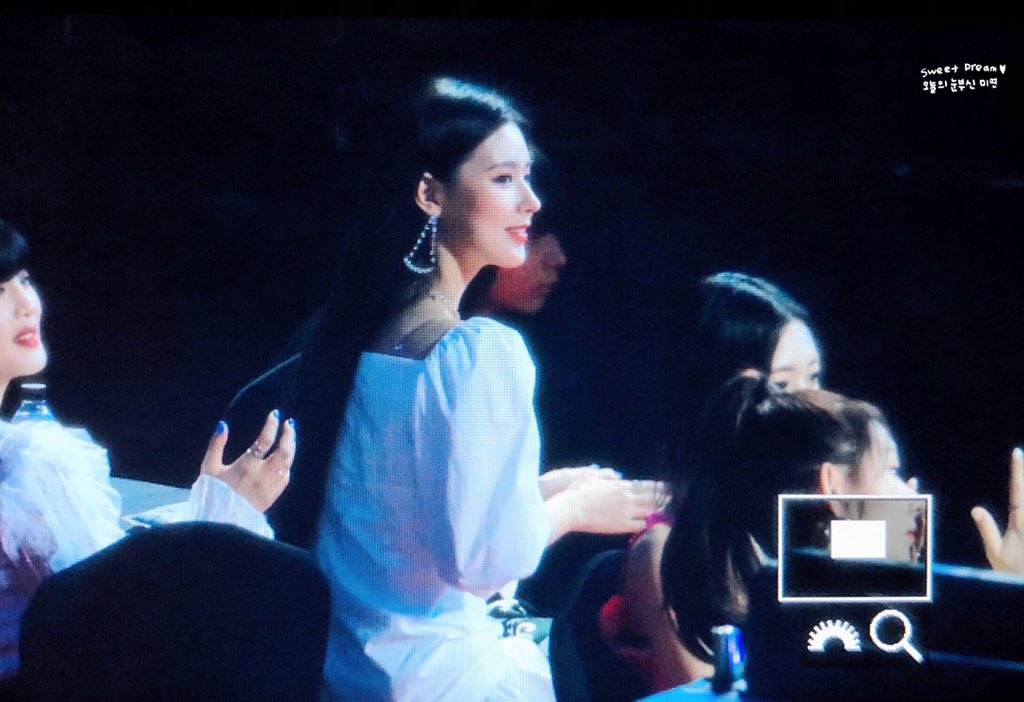 Sweet_Dream0131's tweet photo. 💫200108

#여자아이들 #G_I_DLE #미연 #MIYEON https://t.co/b69Tn4AlCz