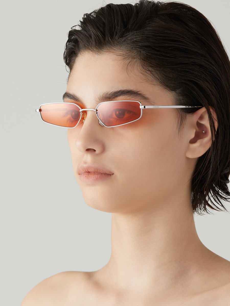 ambushdesign's tweet photo. ASTRA sunglasses from our AW 2019 collection feature a titanium construction and AMBUSH® original thin frame with ORANGE, BLACK or BLUE lenses. Find these and more from AW 2019 at AMBUSH® WORKSHOP or at https://t.co/1jihpTqrxQ
#AMBUSH #AW2019 #ASTRA #SUNGLASSES https://t.co/1Ji9VngF86