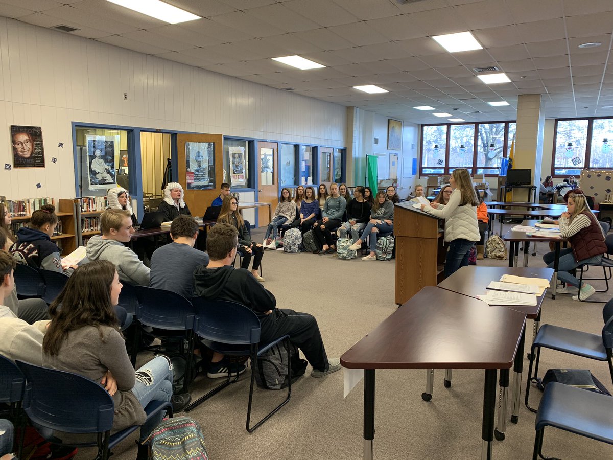 LTHS Leadership Academy of Humanities tweet media