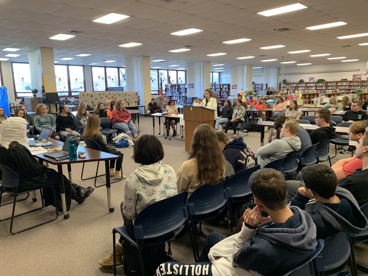 LTHS Leadership Academy of Humanities tweet media