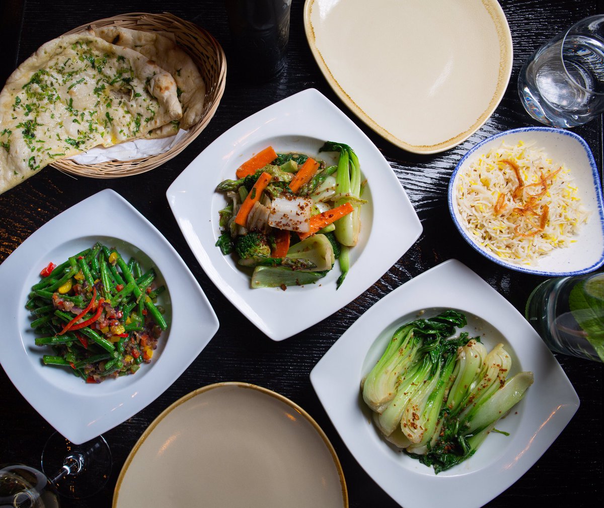 Whether you’re a long-term #vegan or trying #veganuary for the first time, we’ve got you covered with delicious #plantbased Indian &amp; Chinese options 👌🏼🌱
