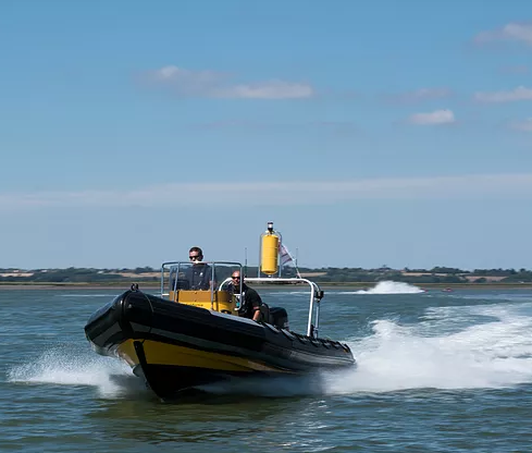 SPCmarinetalks's tweet photo. Whether it's the first step into boating as a hobby, or a marine course towards a professional qualification choose @Essex_Marine for your powerboat training with RYA certification. For info... https://t.co/67cPIl0P4R #powerboattraining https://t.co/xMBrbeoMBG