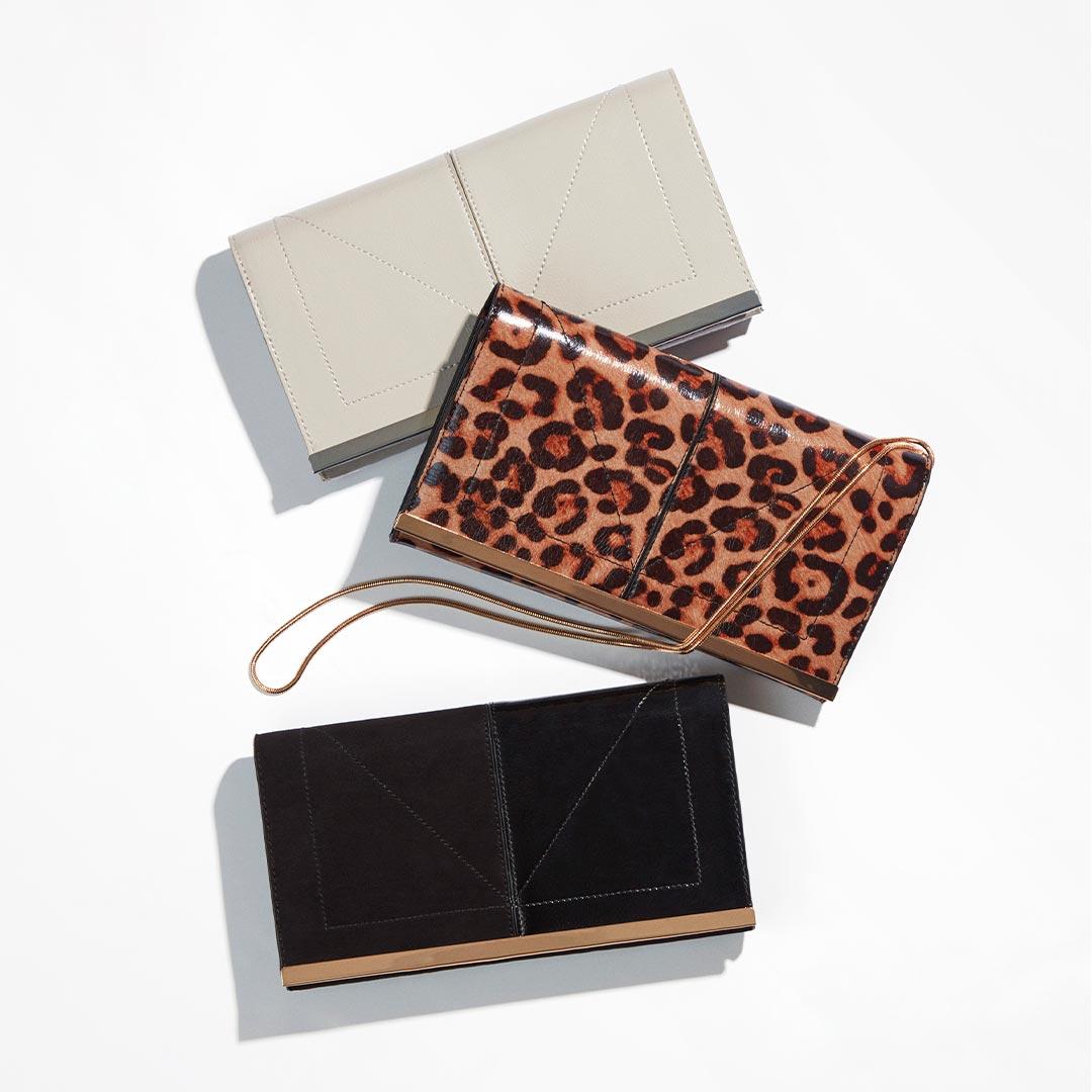 Clutch bags for each day of the week 😏
Which one is your favourite? ❤️️

Shop bags: bit.ly/2tIynUU 
#LoveDP