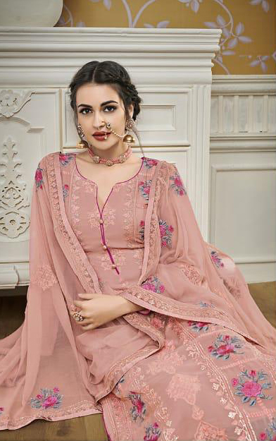 New wedding collection by hurma in pink
Click Here To Shop : bit.ly/30185ZX

#AnarkaliSuit #StraightSuit #SalwarSuit #ChudidarSuit #DesignerSuit #PlazoSuit #PakistaniSuit #SherwaniSuit #DesignerSuit