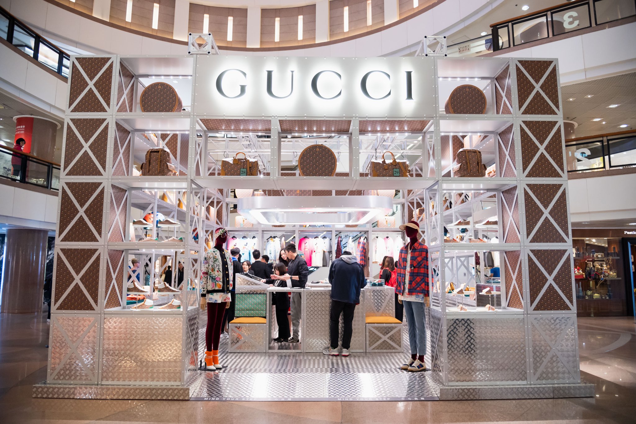 Harbour City Harbour City Announces The Gucci Pin Mickey Mouse In Celebration Of The Upcoming Chinese New Year The Collection Features A Comedic Vintage Spirit Where Disney S Iconic Star Combines With The Essence Of Gucci Harbourcity Harbour City Harbour City Announces The Gucci Pin Mickey Mouse In Celebration Of The Upcoming Chinese New Year The Collection Features A Comedic Vintage Spirit Where Disney S Iconic Star Combines With The Essence Of Gucci Harbourcity