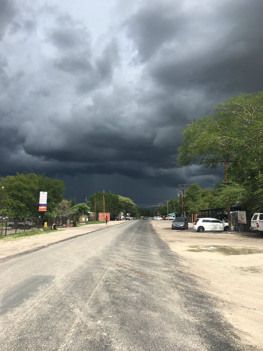 Come on rain!!! #botswana #mauntown #pula #nofilter