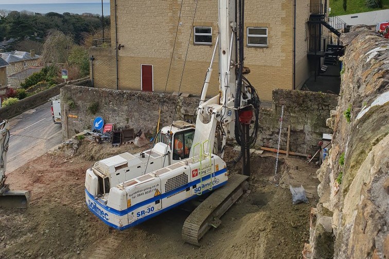 SITE REPORT | Piling | Taking in the view

Residents moving into new apartments in a seaside resort on the #IsleofWight will benefit from  sea views thanks to some recently completed #geotechnical work by 
<a href="/RemGeotechnics/">Remedy Geotechnics</a> and <a href="/FPL_Piling/">Foundation Piling</a>

geplus.co.uk/features/pilin…
