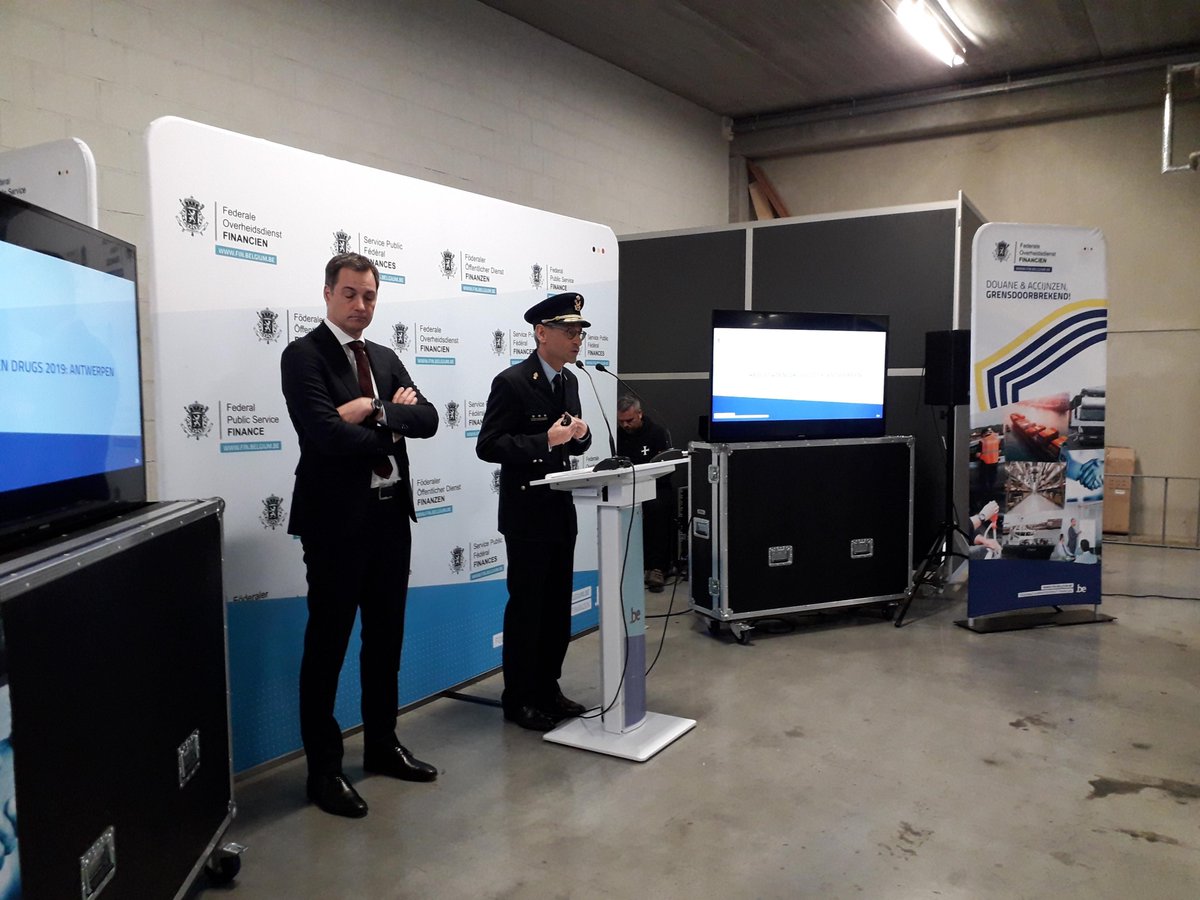 Recordjaar door de douane in beslag genomen drugs <a href="/FODFinancien/">FOD Financiën</a> 
news.belgium.be/nl/recordjaar-…