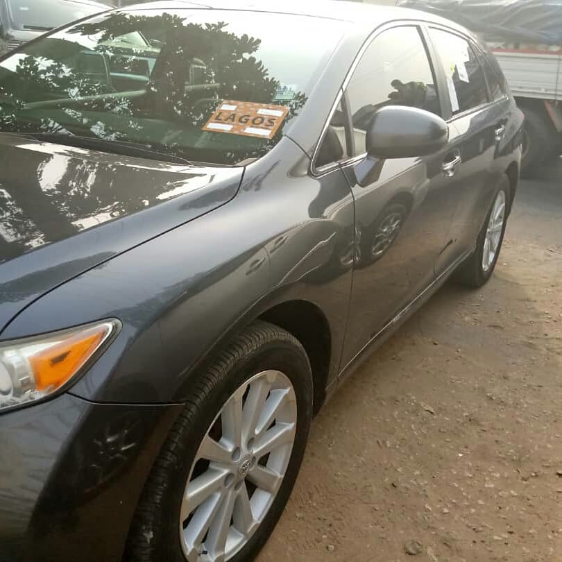 nykolade's tweet photo. Start the new year with a Clean Toyota Venza going for sale at a good price. Call or whatsapp 08023300123. https://t.co/TGAa7zRlaa