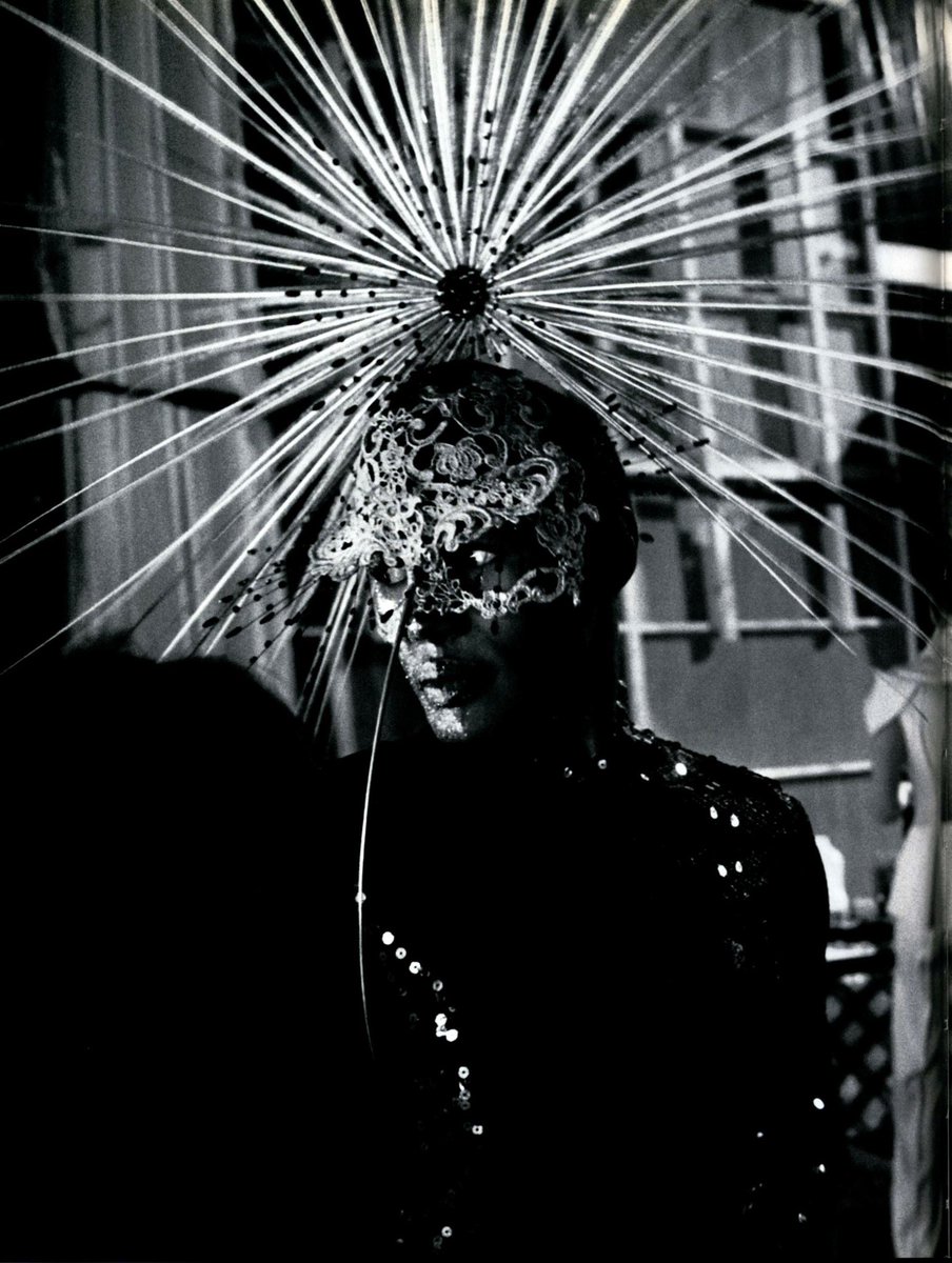 archivealive's tweet photo. Grace Jones backstage at Philip Treacy’s London Fashion Week show held at the Natural History Museum. Photographed by Kevin Davies (December 20, 1999) https://t.co/7stZdybdA4