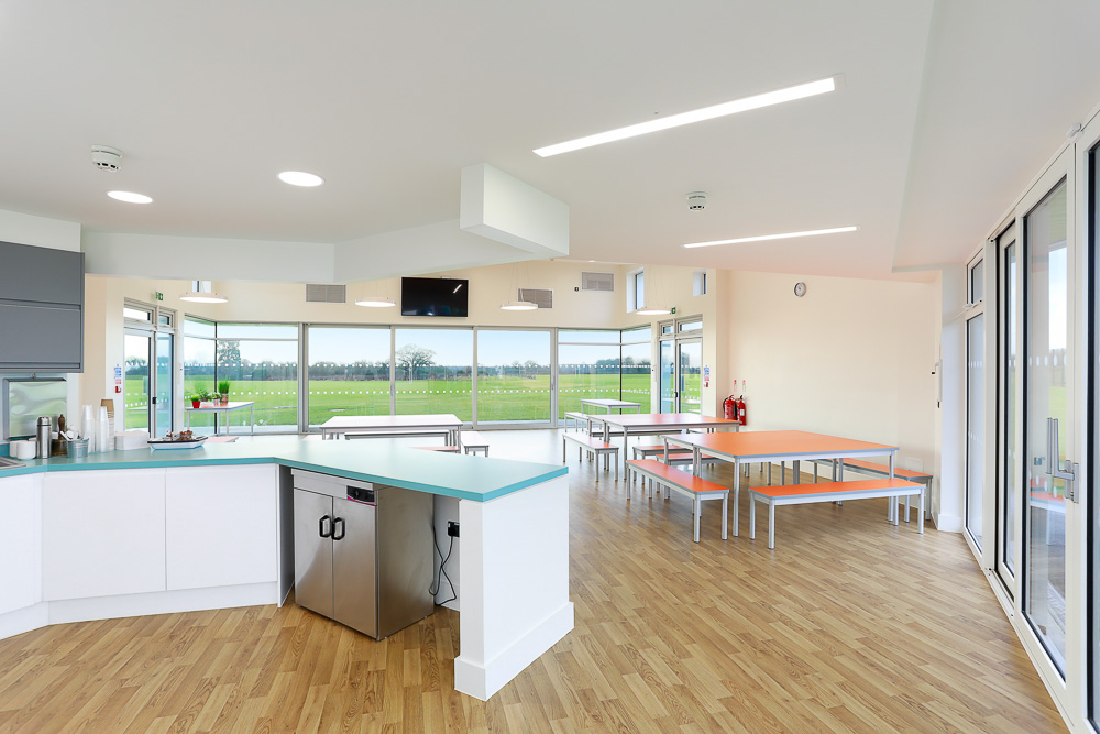 CCL_Canterbury's tweet photo. Some nice sunny pics of @AshfordSchool Sports Pavillion @CLArchitects_ @HawdenMEP @SawyerandFisher @MLM_Group #sports #Ashford https://t.co/NXCKPbP90a
