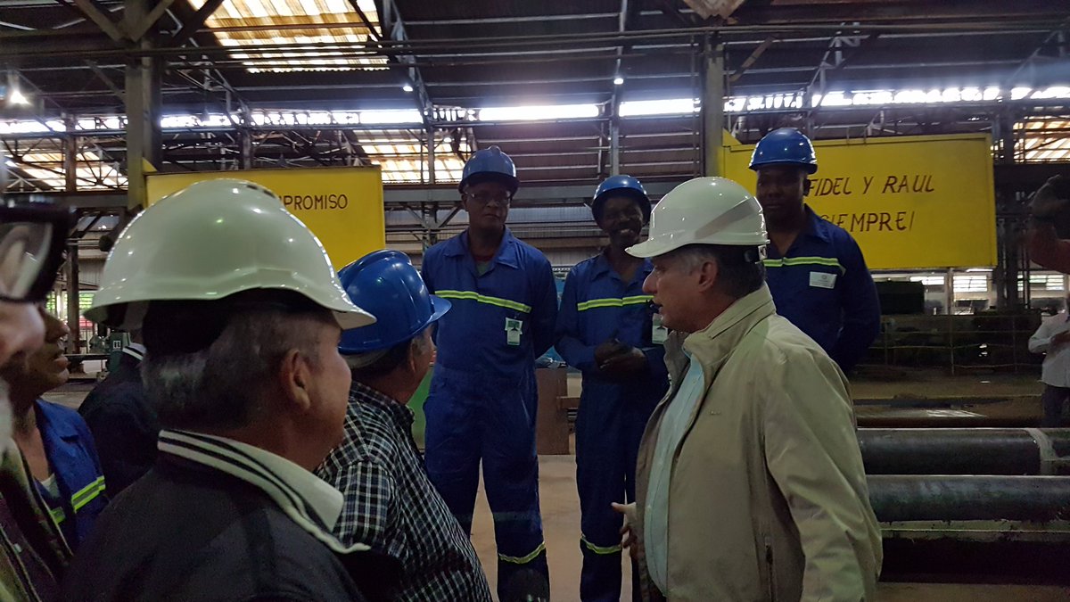 aparedescuba tweet media