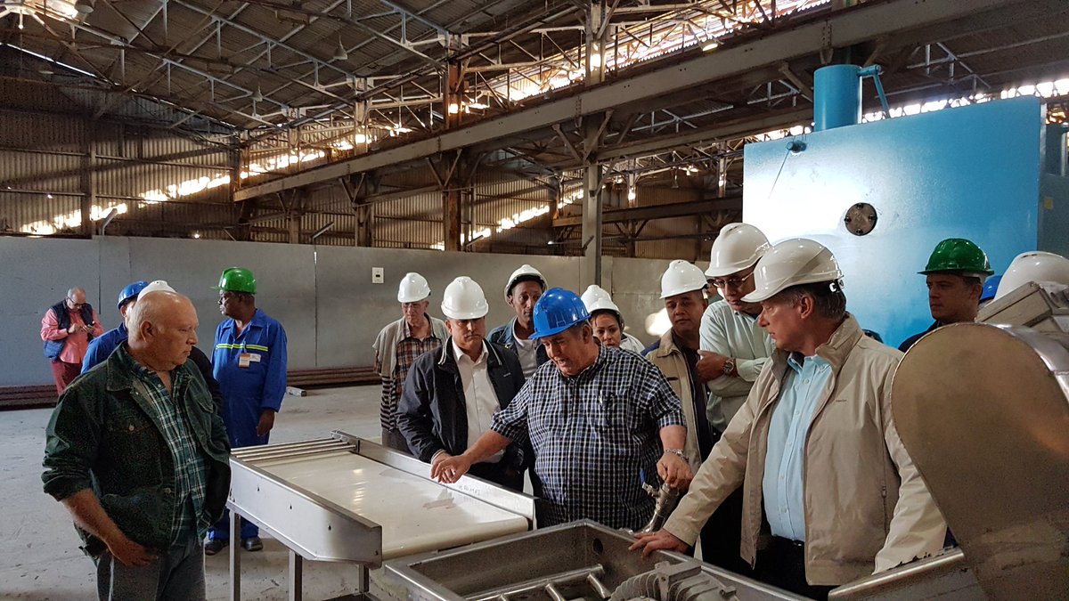 aparedescuba tweet media