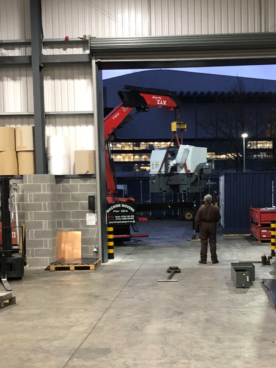 Lincoln Precision Engineering bringing in the New Year with a new addition ....⚙️
Our Compact Turn CT65 With Bar Feed is here!! 🙌

#XYZ #Engineering #CT65 #Turning #Familybusiness #LPE