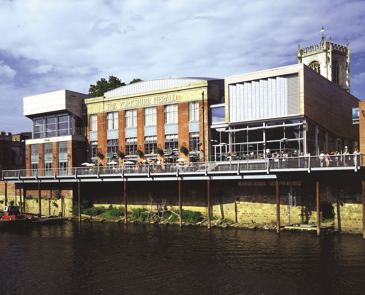 CityScreenYork's tweet photo. The director’s view on 20 years of City Screen as Tony Clarke looks at past, present and future of cinema-going in York.
Read more at https://t.co/h1Tz28NV19
#cityscreen #picturehouse #buenavistasocialclub #beforesunset https://t.co/23crNVhuWx