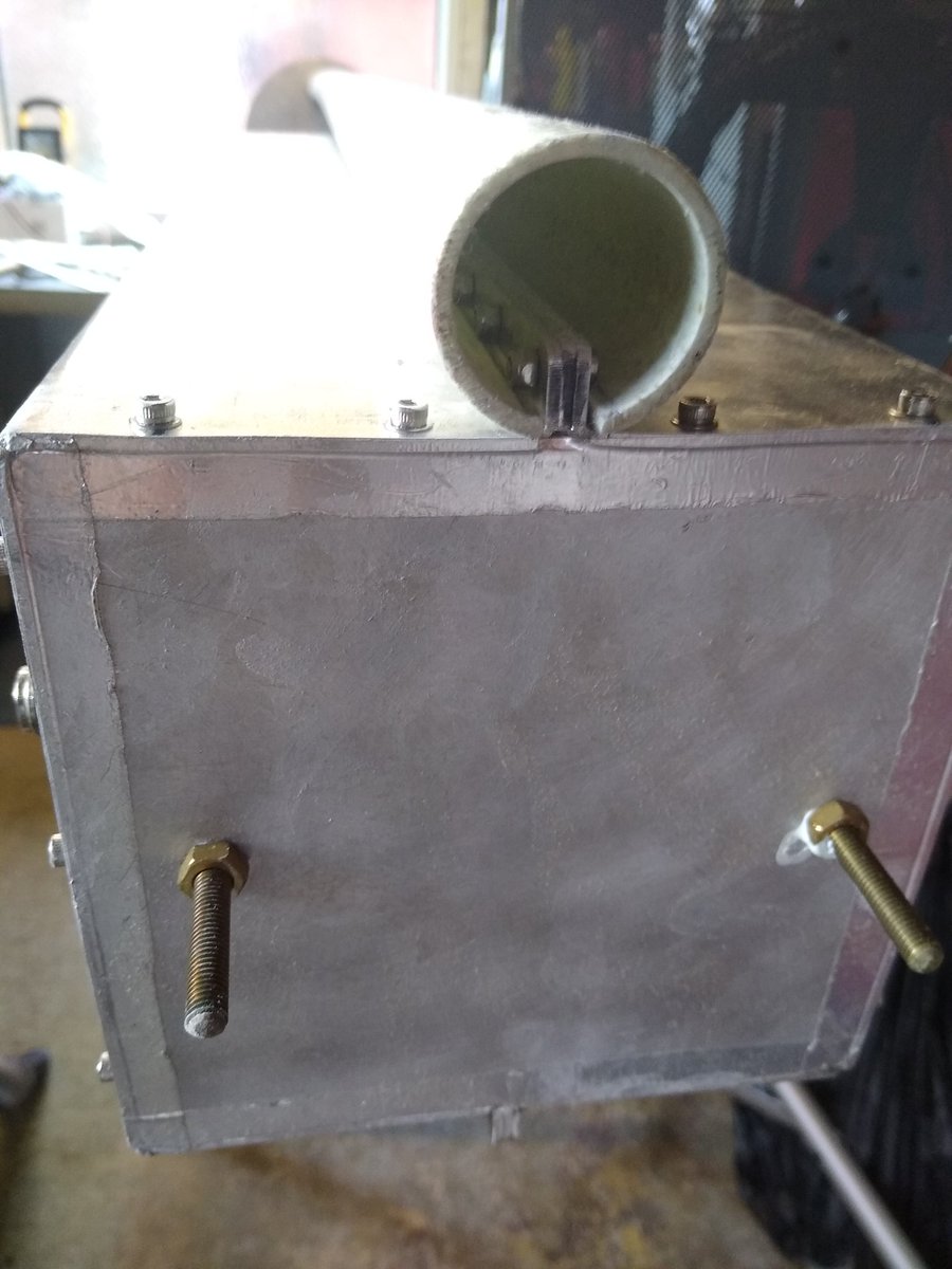 g0lbk's tweet photo. After quite a lot of work, the new dish hub, and GRP feedarm are complete. The hub fits the slew like glove and I'm happy with my septum mount which isn't really a mount at all! #Ghz_bands #23cms #eme https://t.co/JJE1v2dHDz