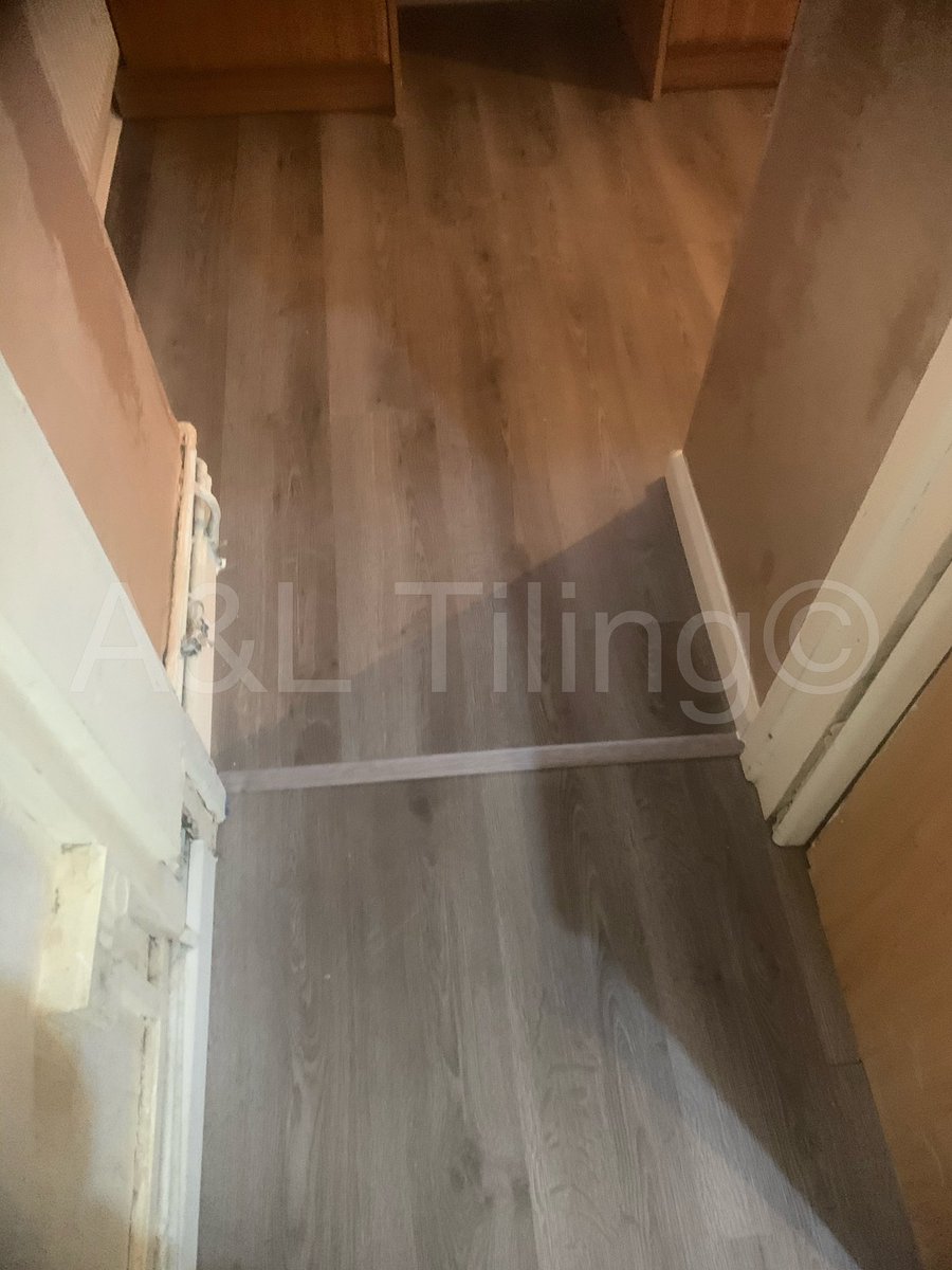 aoclements's tweet photo. Laminate floor fitted in kitchen and utility and then added mdf skirting https://t.co/zz5t5bvRXC