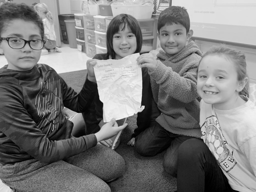 searceymindhive's tweet photo. Conflict snowballs ❄️@LisaMicou #resolvingconflictspeacefully @GordonPrincipal https://t.co/JJJb4Kegc0