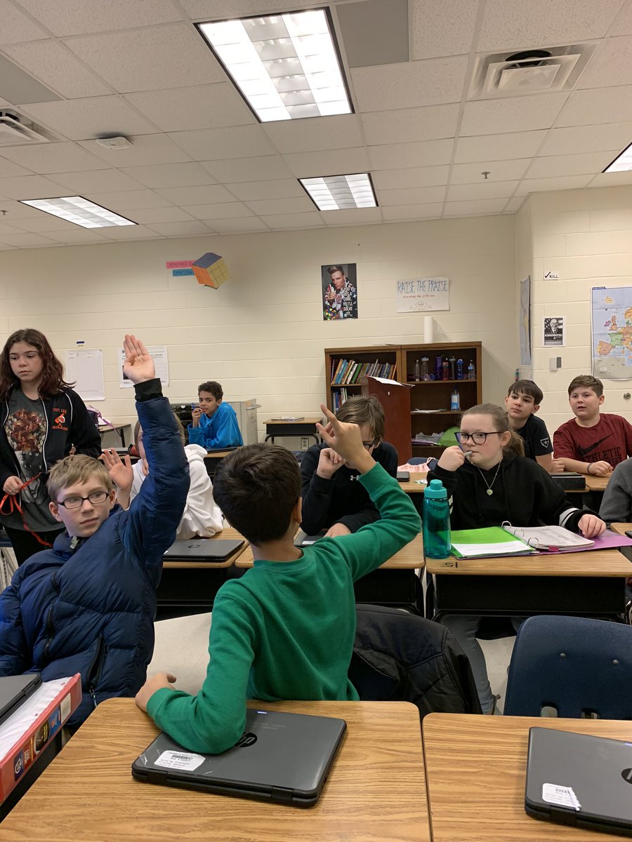 Ginger_K_Morgan's tweet photo. @ETBoothMS with Ms. Fernandez’s class playing Connect Four. One side - every person gets to vote on the placement of the chip. The opponent selected the placement of the chip without input from the group. Kids learning about democracy and autocracy! #learningisfun https://t.co/KE4uEtnv1I
